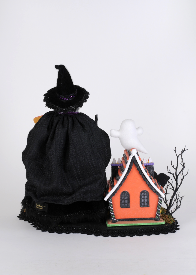Lighted Willow's Haunted House